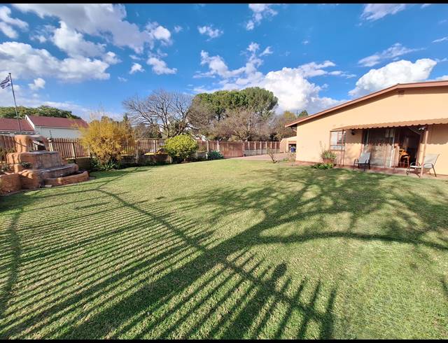 3 BEDROOM HOUSE FOR SALE IN VANDERBIJLPARK SE 1